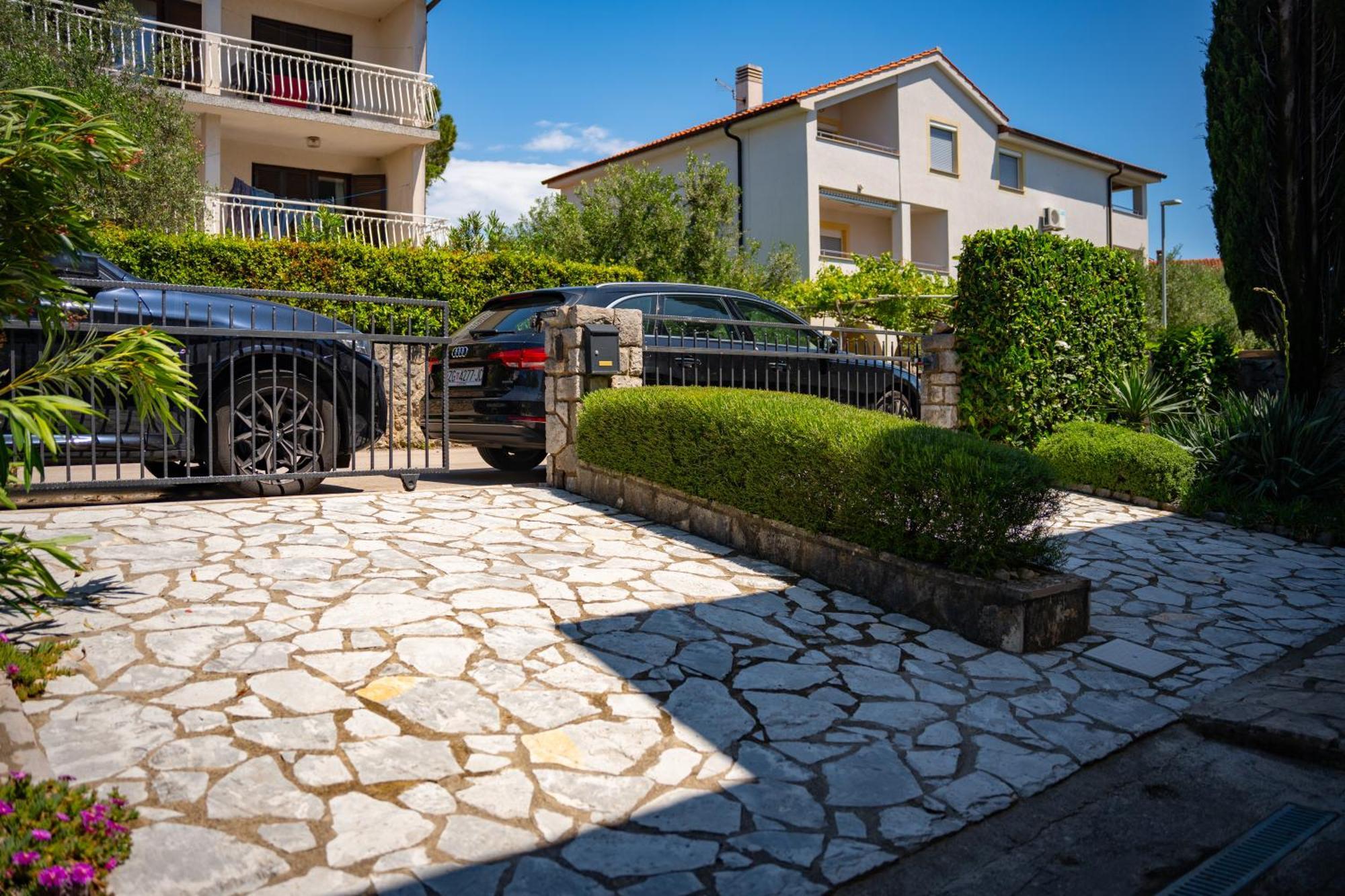 Klepac Studio Krk Town Exterior photo